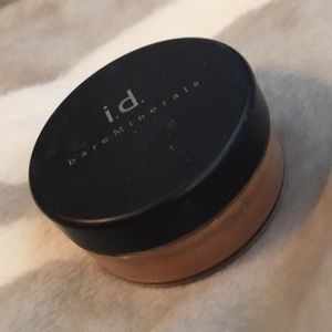 Bare minerals face powder